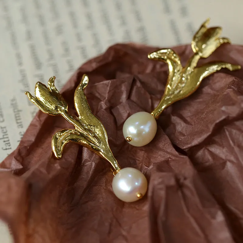 Annie Pearl Earrings