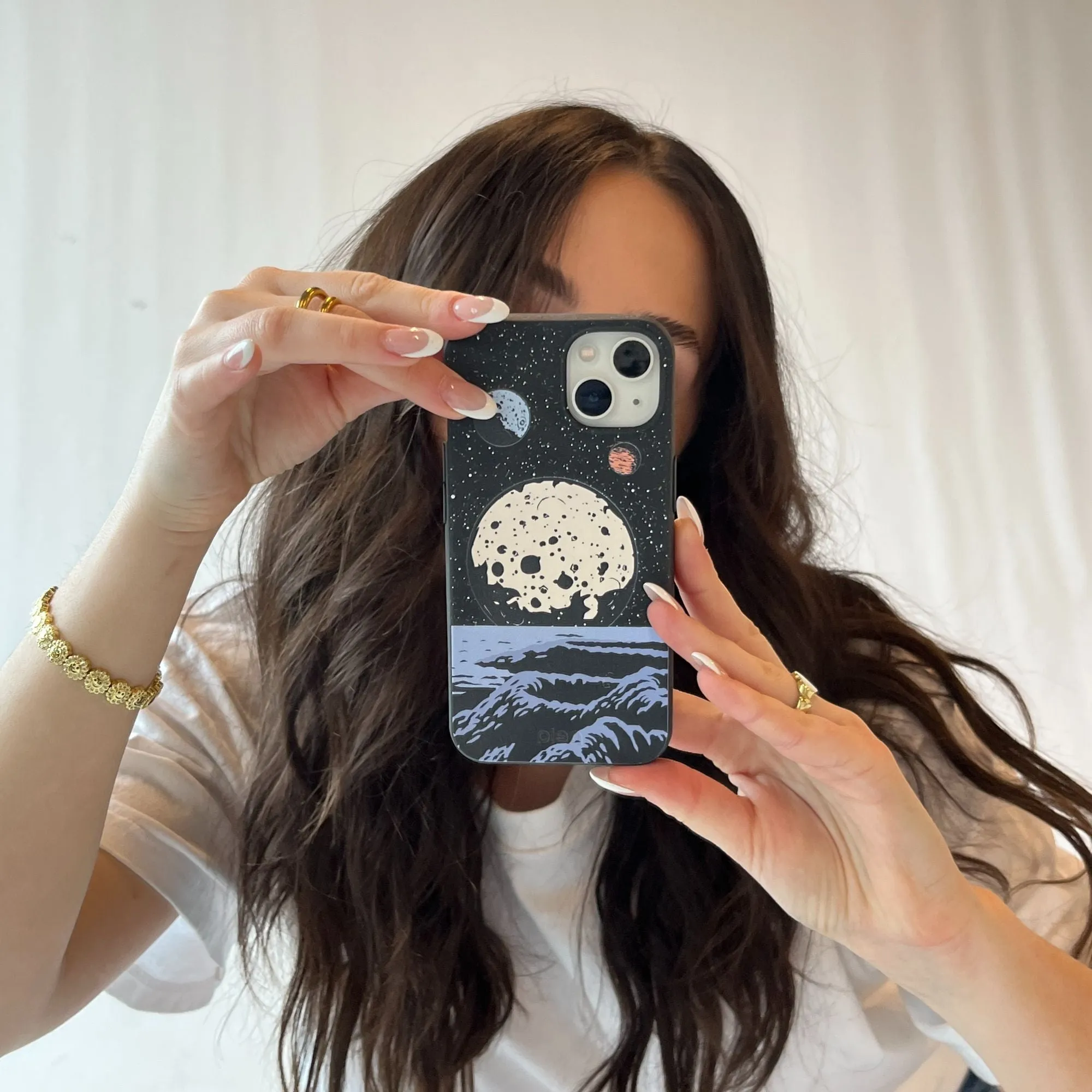 Black Retro Moon Samsung Galaxy S22 Case