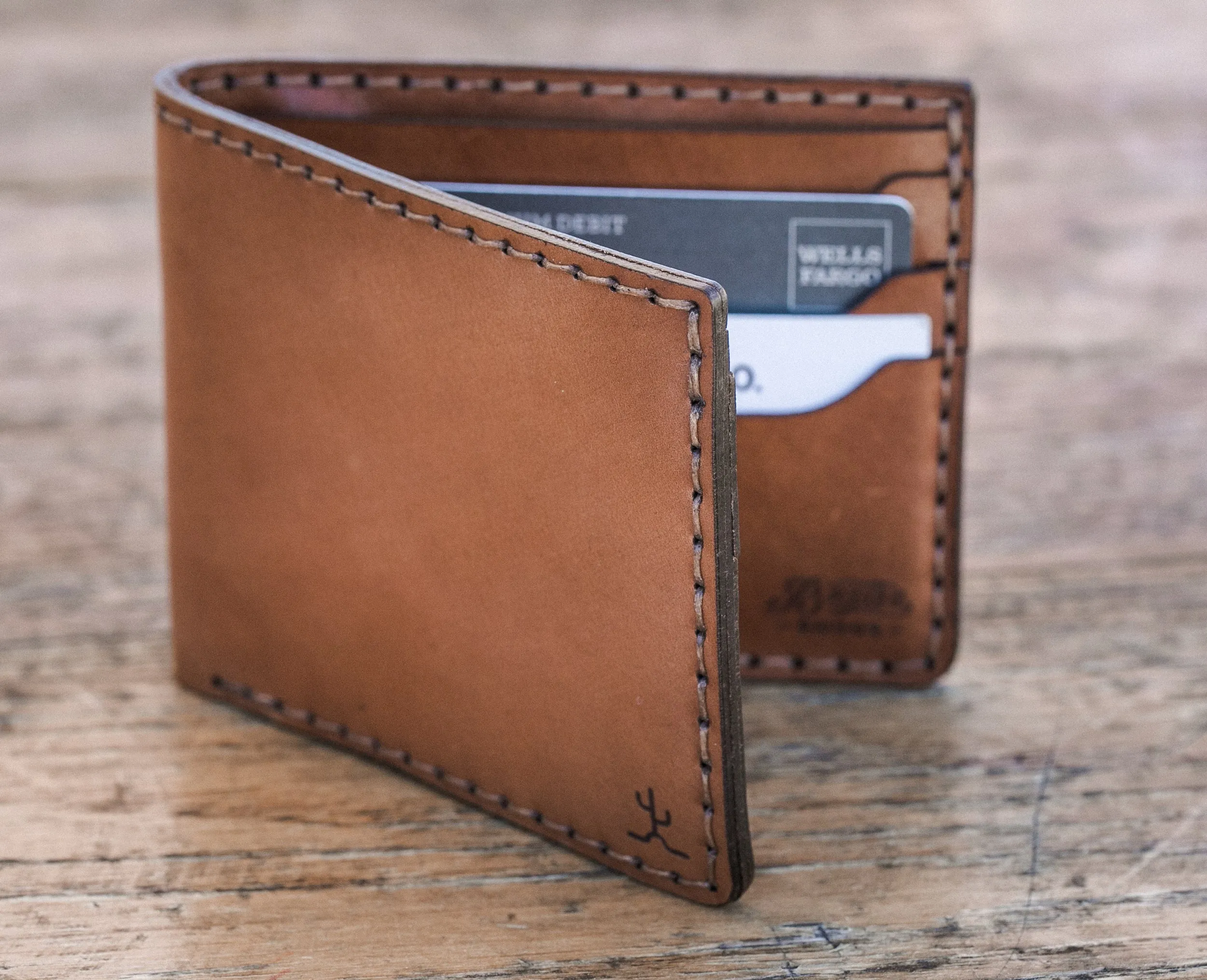 Classic 6 Bifold // Whiskey Cordovan