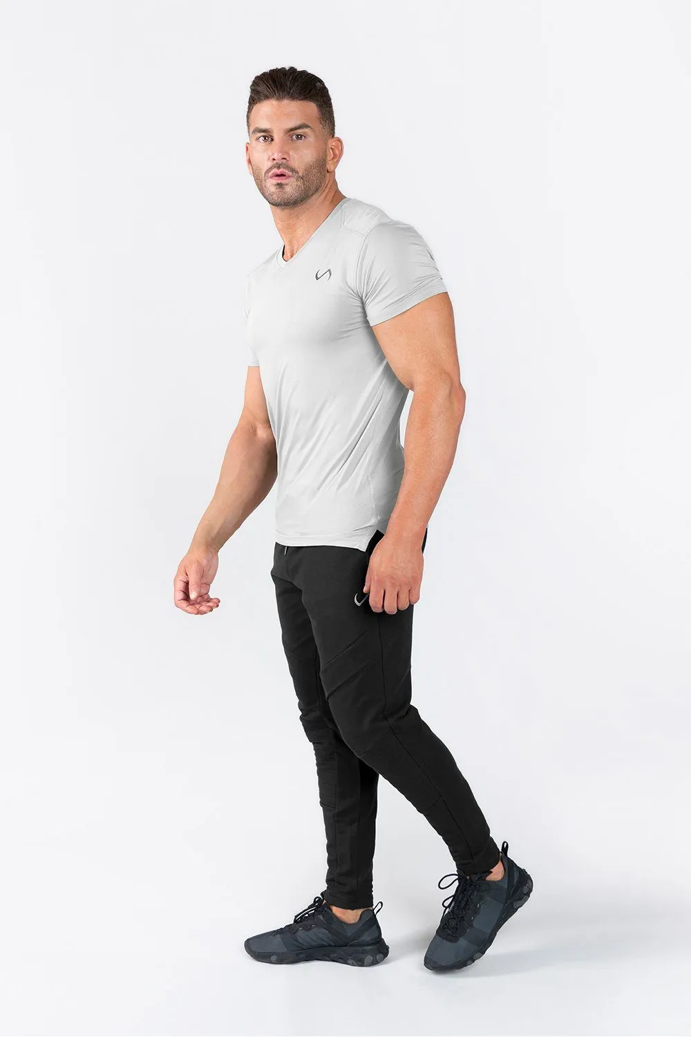 Focus Performance Bamboo V-Neck