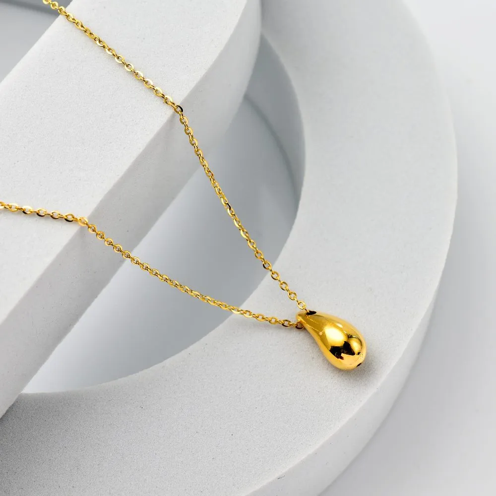 Molto Drop Earring and Drop Necklace collection in 9K Gold