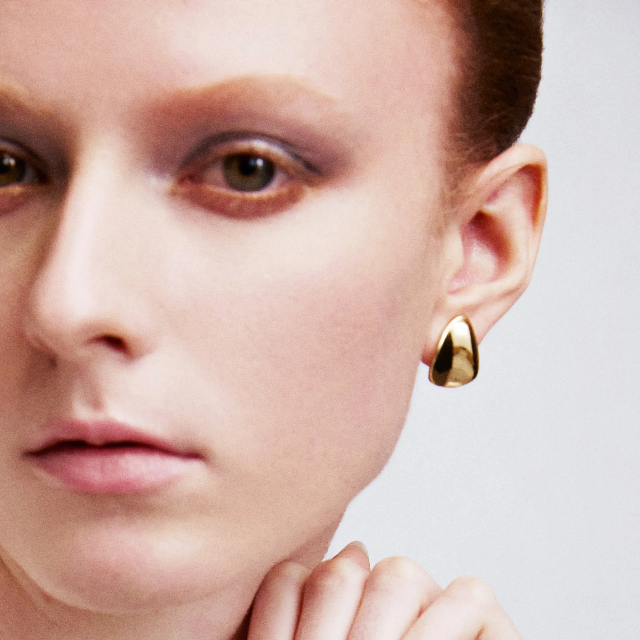 Petal Studs Small - Gold