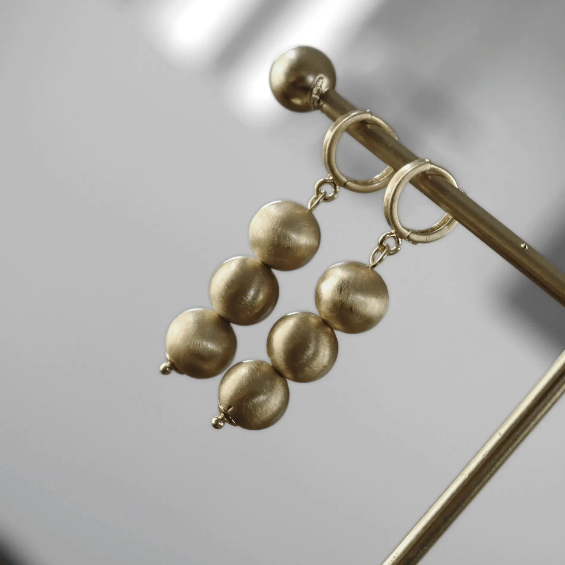 Tabitha Long 3 Ball Earring Gold Plating